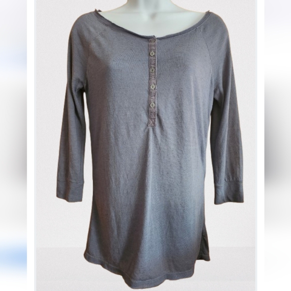 American Eagle Outfitters Tops - American Eagle Top 3/4 Sleeve Size XS